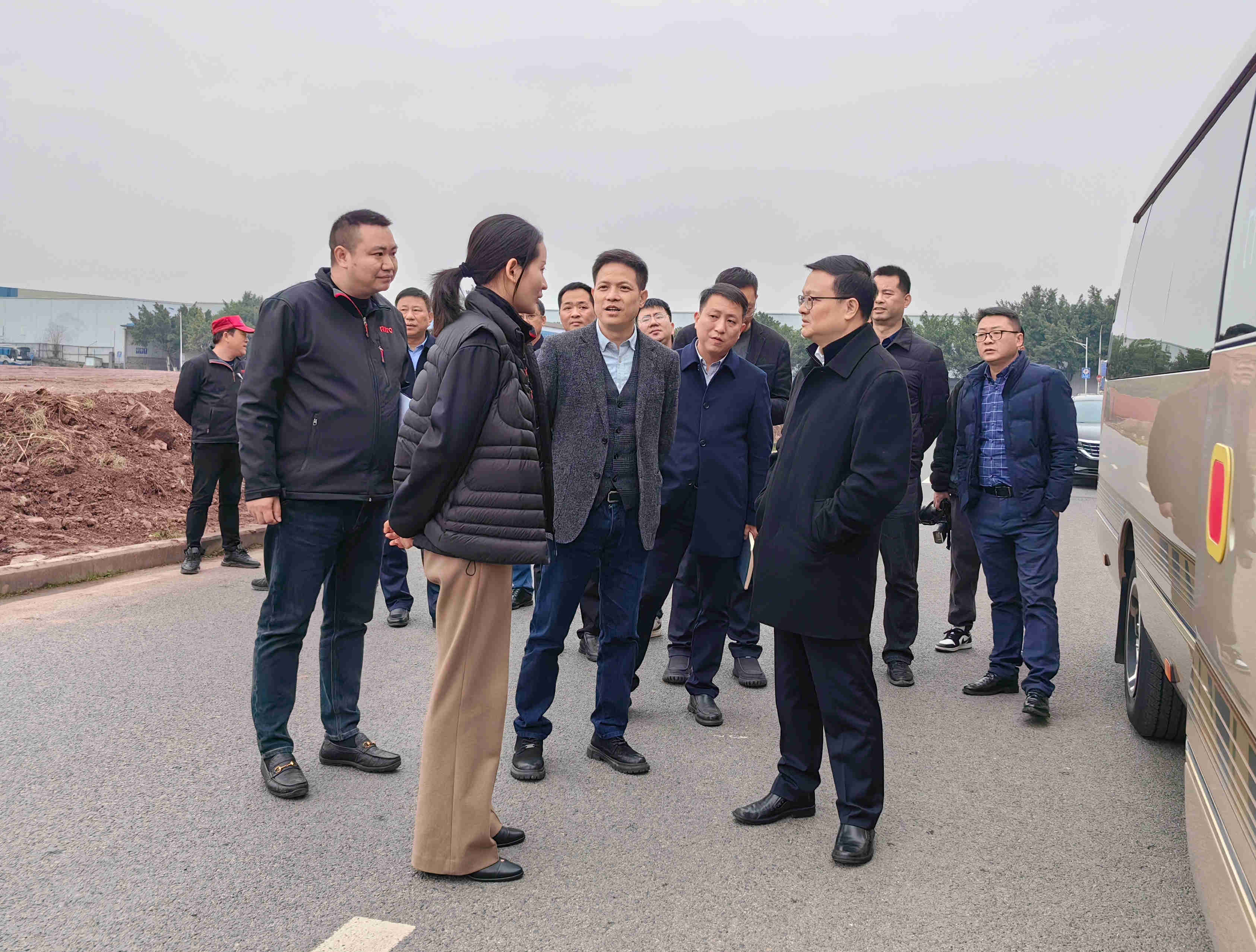 重慶市委副書(shū)記、市長(zhǎng)胡衡華蒞臨潤(rùn)通調(diào)研指導(dǎo)
